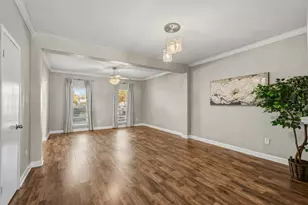 1349 Mardi Ln, Houston, TX 77055 - Photo 7