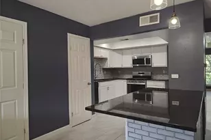 2252 Shadowdale Dr, Houston, TX 77043 - Photo 15