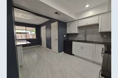 2252 Shadowdale Drive #362, Houston, TX 77043 - Photo 19