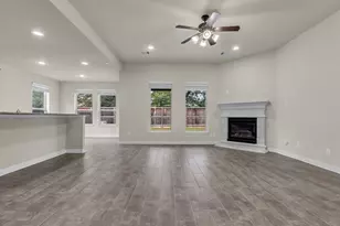 2739 Barrington Branch Dr, Spring, TX 77373 - Photo 11