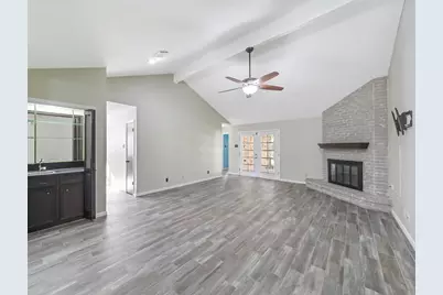 2304 Colleen Drive, Pearland, TX 77581 - Photo 5