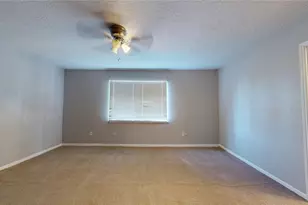 8714 Wilcrest Dr, Houston, TX 77099 - Photo 19