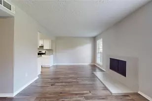 8714 Wilcrest Dr, Houston, TX 77099 - Photo 5