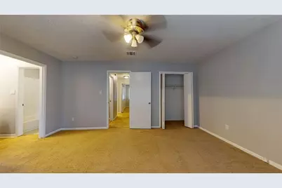 8714 Wilcrest Drive #8714, Houston, TX 77099 - Photo 21