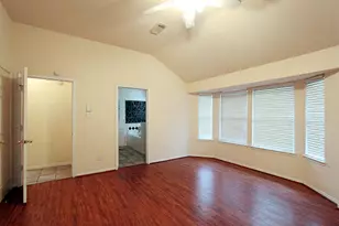 523 High Meadows Dr, Sugar Land, TX 77479 - Photo 9