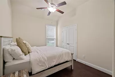 26 Whispering Thicket Place, Tomball, TX 77375 - Photo 21