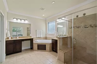 26 Whispering Thicket Place, Tomball, TX 77375 - Photo 15