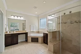 26 Whispering Thicket Pl, Tomball, TX 77375 - Photo 15