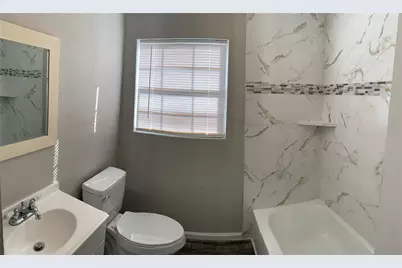 7629 Teesdale Drive, Houston, TX 77028 - Photo 11