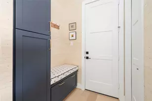 1728 Ridgewood St, Houston, TX 77006 - Photo 5