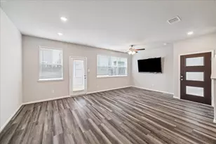 5502 Cuerta St, Houston, TX 77023 - Photo 5