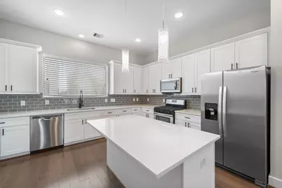 1136 Wycliffe Drive, Houston, TX 77043 - Photo 17