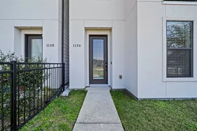 1136 Wycliffe Drive, Houston, TX 77043 - Photo 3