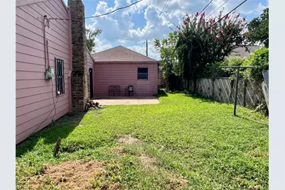 2207 Droxford Drive, Houston, TX 77008 - Photo 3