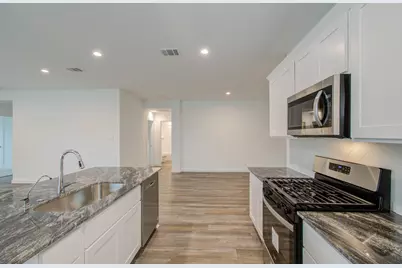 1011 Perezia Court, Rosharon, TX 77583 - Photo 19