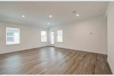 1011 Perezia Court, Rosharon, TX 77583 - Photo 21