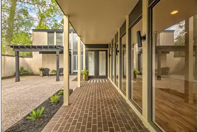 147 Valley Drive, Liberty, TX 77575 - Photo 3