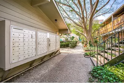 3938 W Alabama Street #8, Houston, TX 77027 - Photo 23