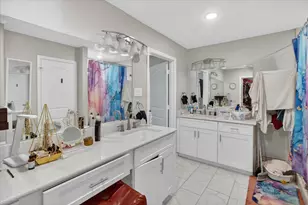 17027 Amarose Dr, Houston, TX 77090 - Photo 23