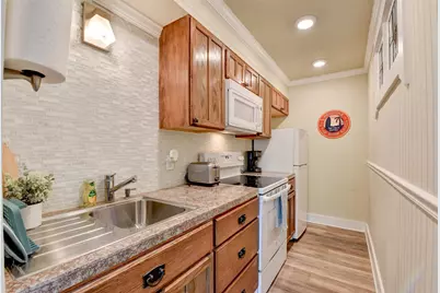 1820 Avenue O 1/2, Galveston, TX 77550 - Photo 39