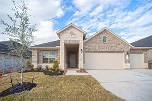 439 Stonebrook Ln, Conroe, TX 77304 - Photo 3