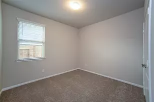 439 Stonebrook Ln, Conroe, TX 77304 - Photo 15
