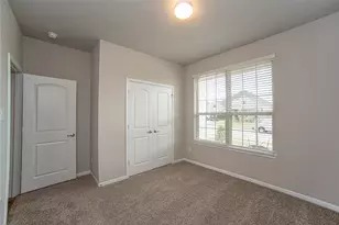 439 Stonebrook Ln, Conroe, TX 77304 - Photo 9
