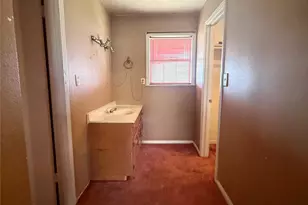 755 County Road 407, Markham, TX 77456 - Photo 15