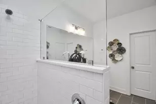 9006 Laverne Laurel Ln, Houston, TX 77080 - Photo 29