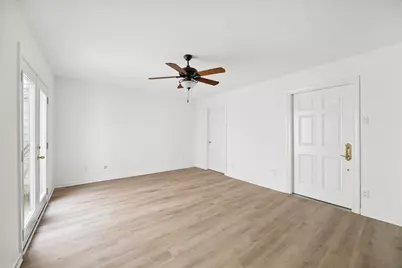 1829 Bering Drive #6, Houston, TX 77057 - Photo 11