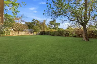 9334 Laura Koppe Road, Houston, TX 77078 - Photo 23