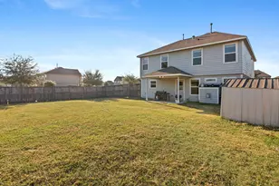 2535 Zephyr Ln, Rosenberg, TX 77471 - Photo 9