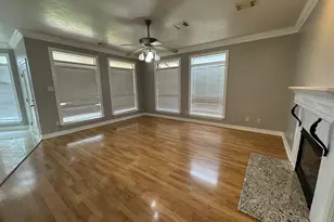15314 Carsen Bend Dr, Houston, TX 77049 - Photo 5