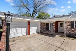 129 Briggs St, Beaumont, TX 77707 - Photo 3