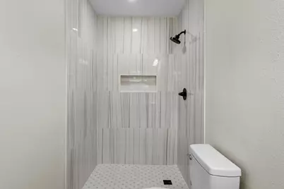 129 Briggs Street, Beaumont, TX 77707 - Photo 27