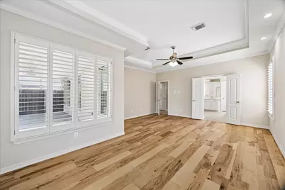 5923 Serrano Terrace Lane, Houston, TX 77041 - Photo 15