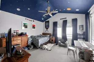 22 E Shady Ln, Houston, TX 77063 - Photo 39