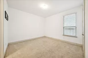 2550 Austin Trl, Friendswood, TX 77546 - Photo 23