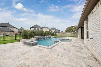 2550 Austin Trail, Friendswood, TX 77546 - Photo 5