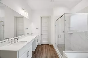 2550 Austin Trl, Friendswood, TX 77546 - Photo 19