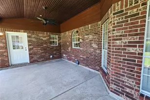 104 April Wind Dr S, Conroe, TX 77356 - Photo 33