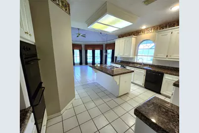 104 April Wind Drive S, Conroe, TX 77356 - Photo 15