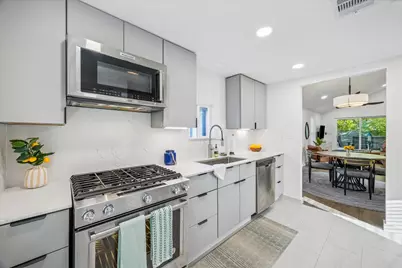 4901 Prock Lane, Austin, TX 78721 - Photo 7