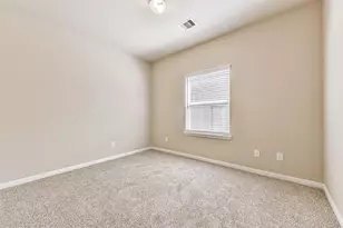 513 N 6th St, La Porte, TX 77571 - Photo 17