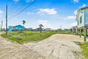 7016 E Hunter Dr, Hitchcock, TX 77563 - Photo 9