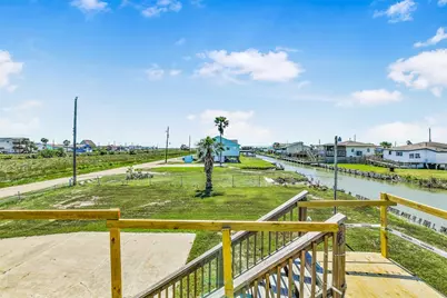 7016 E Hunter Drive, Hitchcock, TX 77563 - Photo 13