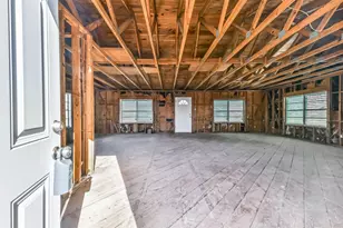 7016 E Hunter Dr, Hitchcock, TX 77563 - Photo 17