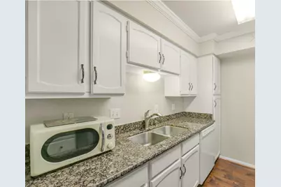 351 N Post Oak Lane #706, Houston, TX 77024 - Photo 17