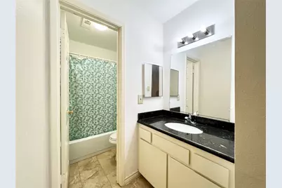 2626 Holly Hall Street #306, Houston, TX 77054 - Photo 13
