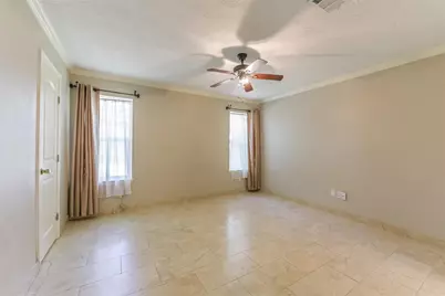 2502 Drummer Drive, League City, TX 77573 - Photo 11